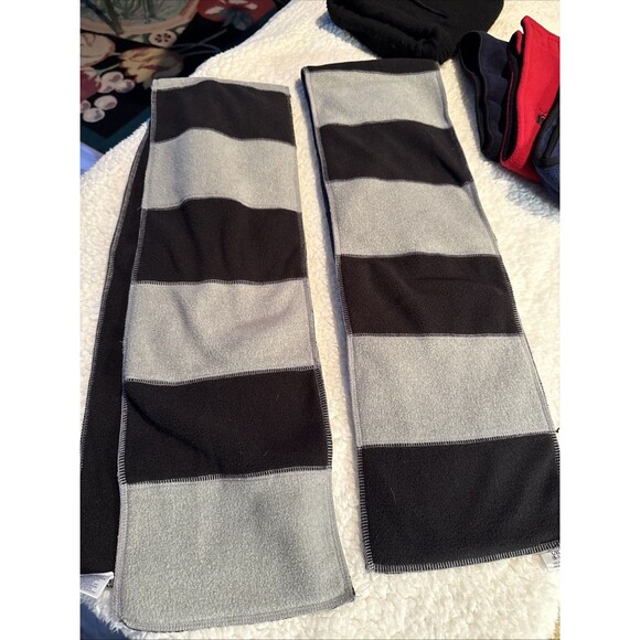 Kids Lot Of 6 Headbands, Scarfs, and Ski Mask - Picture 1 of 4